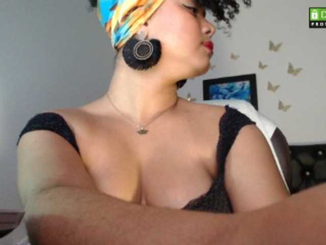 Fényképek LaCrespa GOALLL!!! SHOW FUCK PUSSY WET LATINGIRL @499 #sexy #ebony #bigdick #bigass #new #bigtitis #squirt #cum #hairypussy #curly #exotic 2000 750 1250 1250
