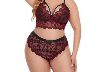 Erotikus videocsevegés Lacy-Lips