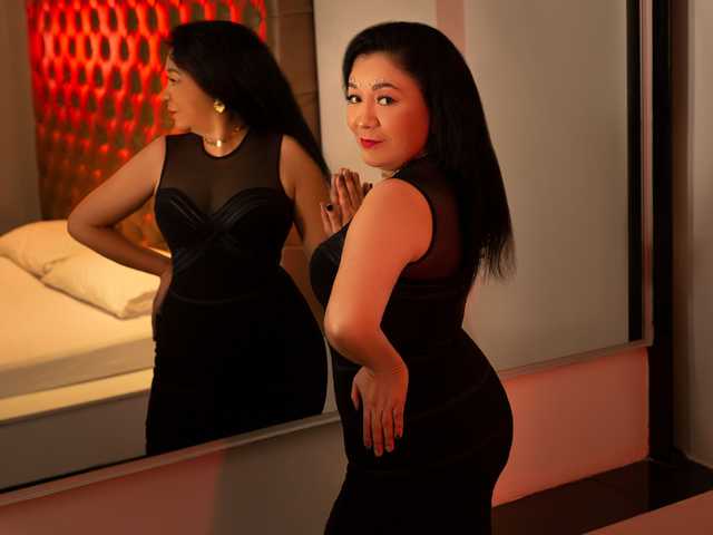 A profil fényképe Lady-mature