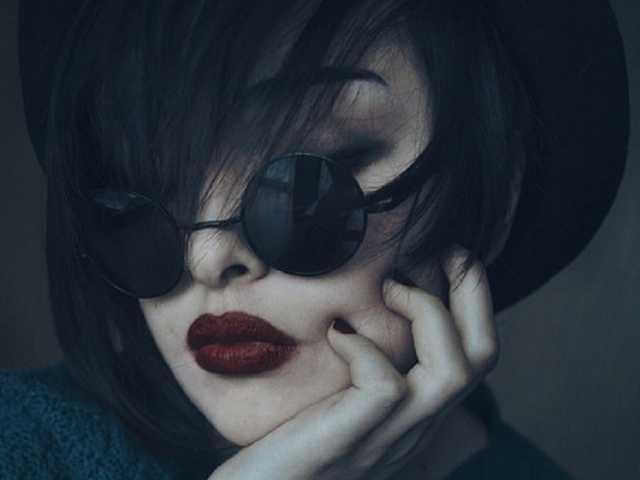 A profil fényképe ladyvamp18