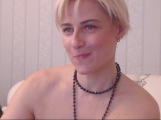 Fényképek LadyyMurena Hello guys!Show tits here for 30 tok,hairy pink pussy for 50,all naked -90,hot show in pvt or in group or in pvt