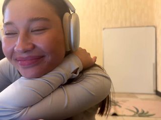 Erotikus videocsevegés LakishaYanish