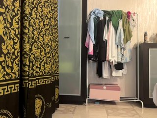 Erotikus videocsevegés LakishaYanish