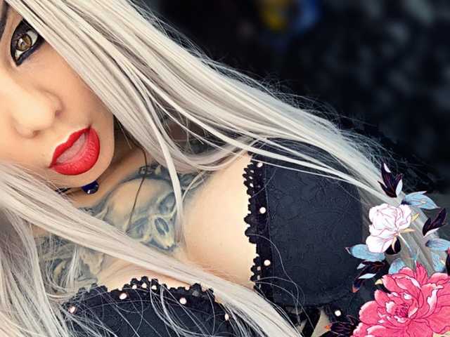 A profil fényképe Monster_Doll