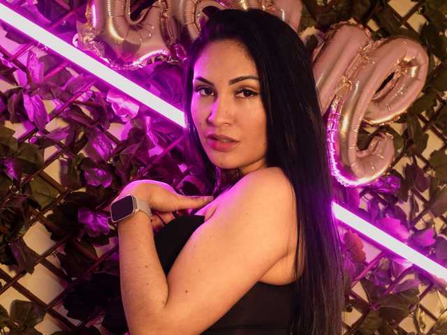 A profil fényképe Lana-Box