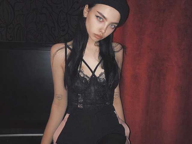 A profil fényképe LanaWoods