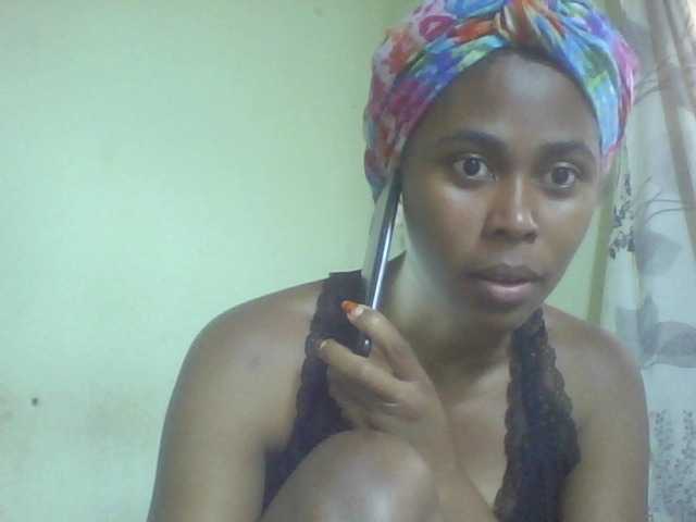 Sugárzási képernyőképek Annahbelle