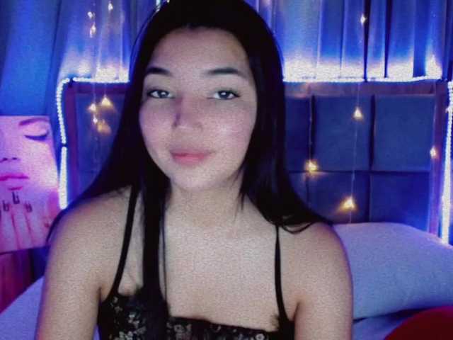 Fényképek Lara1Taiber Funny and sexy girl want to play with you
