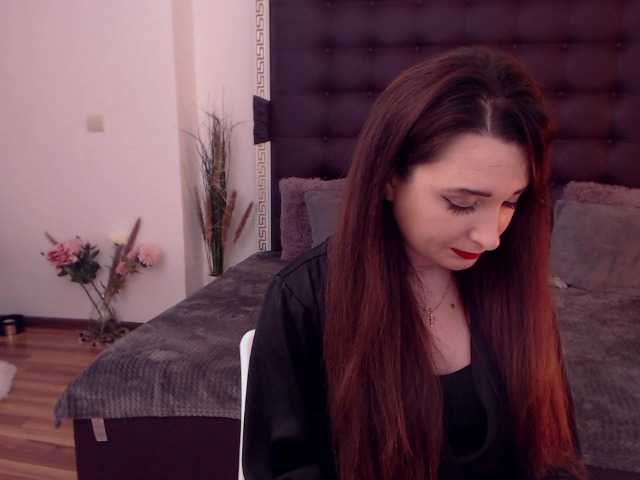 Fényképek Lara89 Show feet -30,Spank ass-29,Flash tits-50,Flash ass-40,Naked 10 mins -300,Flash pussy-70,Buttplug-599,***** 15 mins-500,Domi control-699,Dream tip-20000