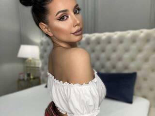 Erotikus videocsevegés LaraAnne