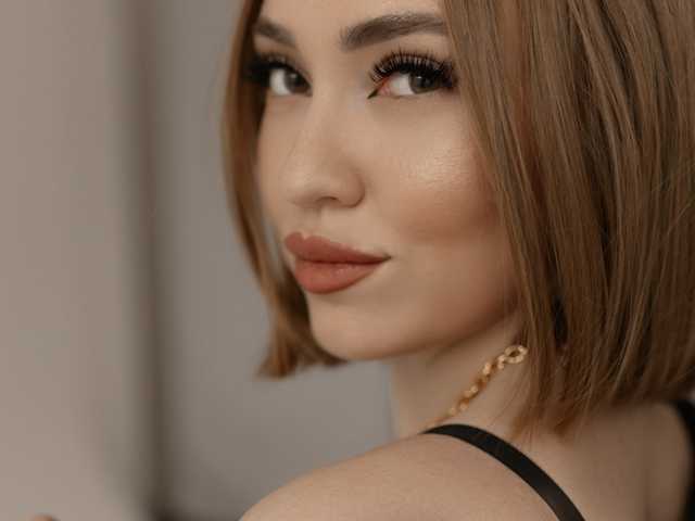 A profil fényképe LaraKrein