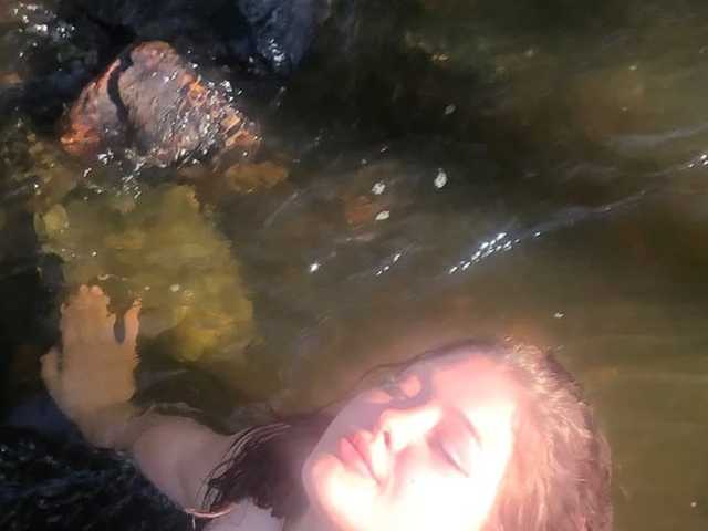 A profil fényképe LaSudisteee