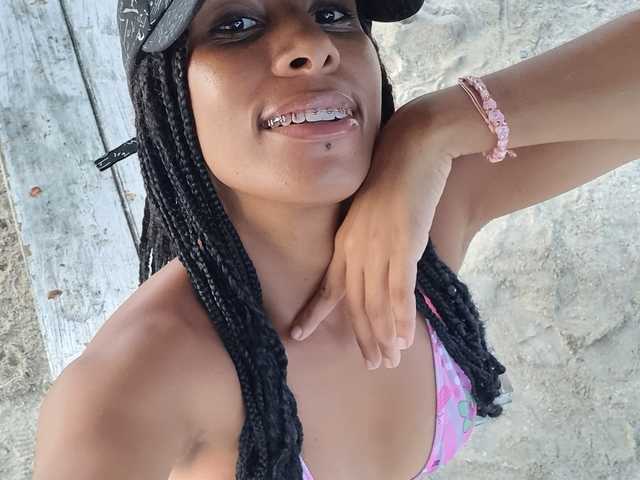 A profil fényképe Latincarla