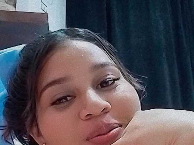 A profil fényképe LauraBree