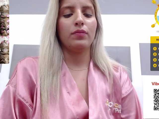 Fényképek LauraCoppola Hi everyone! ❤️ I'm Laura, feel free to join my room haha I'll be happy to have you here I love masturbation and play with my delicious fingers and toys lll SpankAss 35 TK lll AnyFlash 70TK lll Control my Lush and Domi 347