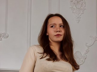 Erotikus videocsevegés LauraEllins
