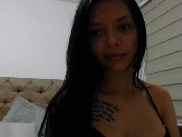 Fényképek laurajurado welcome to me room. im laura tell meI am to please you in every way ..300 sexy strip naked. PVT ON