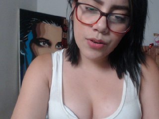 Fényképek LaurenJohnsom Night of lingerie red, u like my new look? STRIP AT GOAL, You can make me happy and moan with the vibes inside my pussy #latina #ass #bigass #cum #squirt #anal #lovense