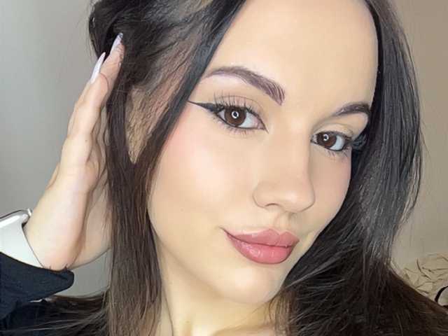 A profil fényképe LaylaCute