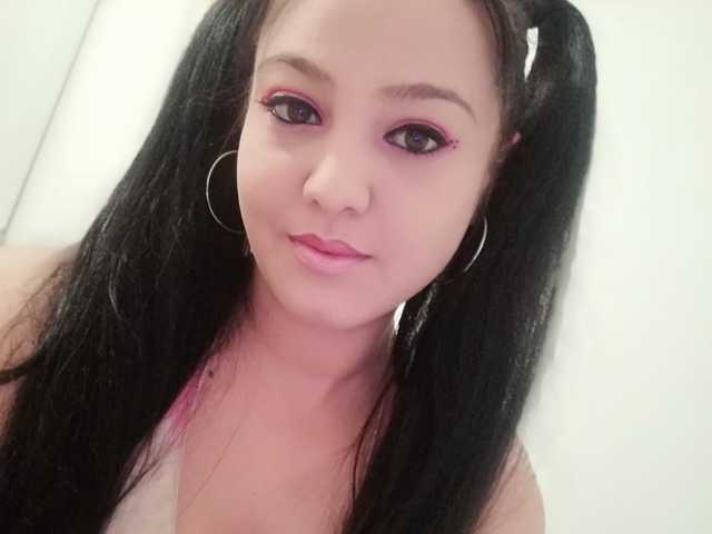 A profil fényképe Laylalovee