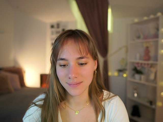 Sugárzási képernyőképek LeahGotti18