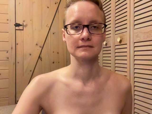 Fényképek LeahWilde Topless yoga time!- keep in mind lurkers will be banned, if you can't tip you can't stay