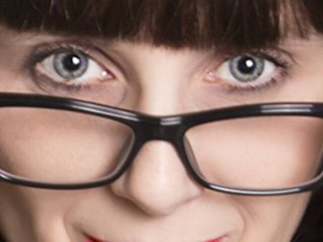 A profil fényképe Legendina