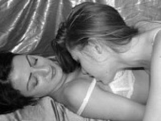 Erotikus videocsevegés lesbiloveee