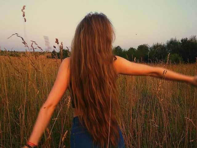 A profil fényképe Letty-sky