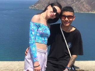 Erotikus videocsevegés Lexus-scarlet