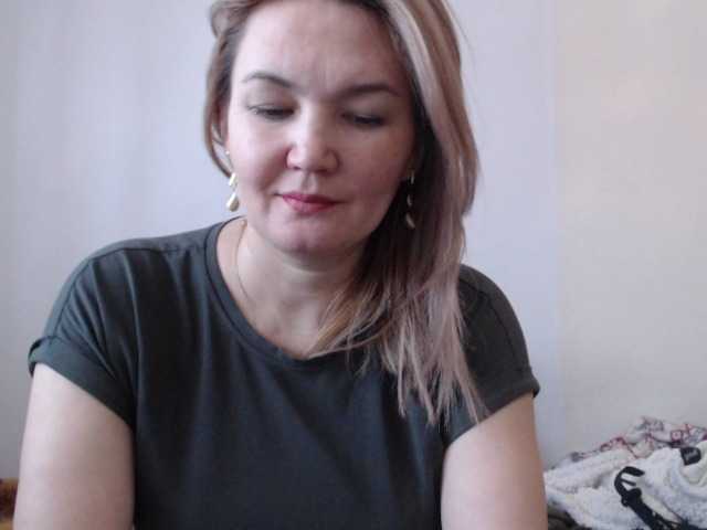 Sugárzási képernyőképek Leyla-Smile17