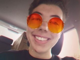 A profil fényképe Li0hhh