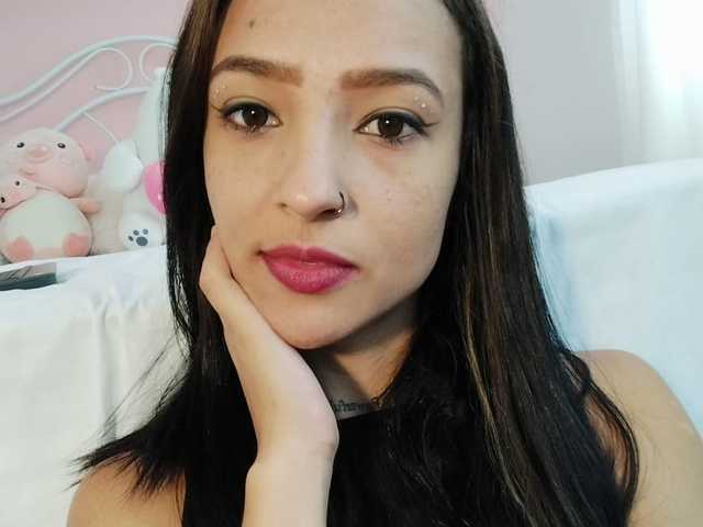 A profil fényképe Liaamiller