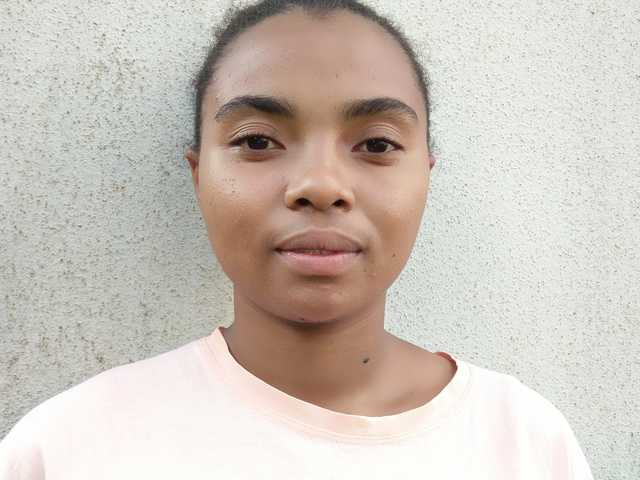A profil fényképe Liane