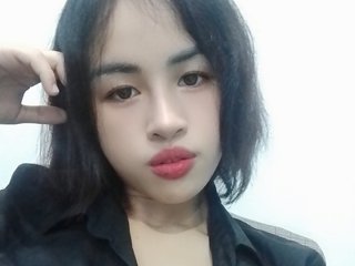 Erotikus videocsevegés LichiLiin