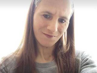 Erotikus videocsevegés Lidakisa