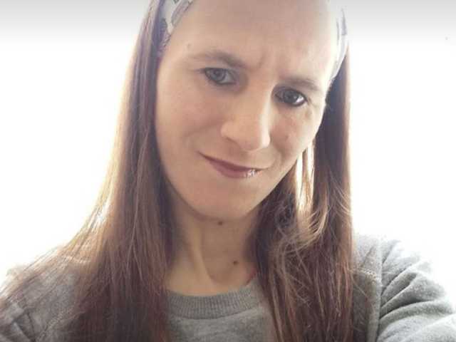 A profil fényképe Lidakisa