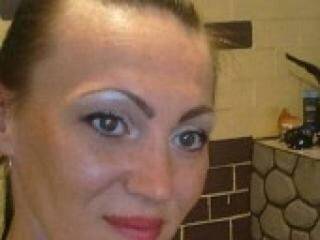 Erotikus videocsevegés liiluy