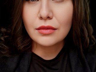 Erotikus videocsevegés Lilbrandy1