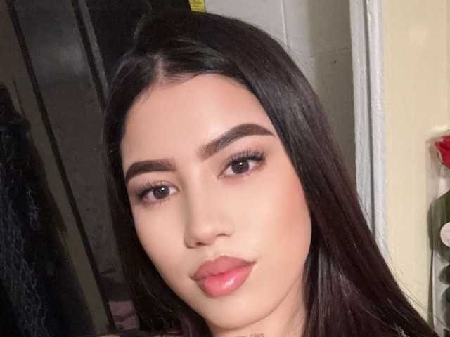A profil fényképe lili-sisuk