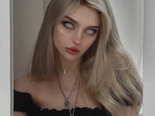 A profil fényképe lilit-221