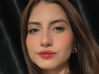 Erotikus videocsevegés Lilith-rouse