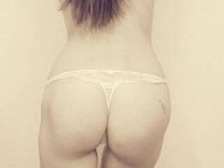 Erotikus videocsevegés lillaby