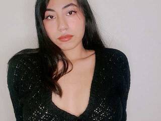 Erotikus videocsevegés Lilsayur