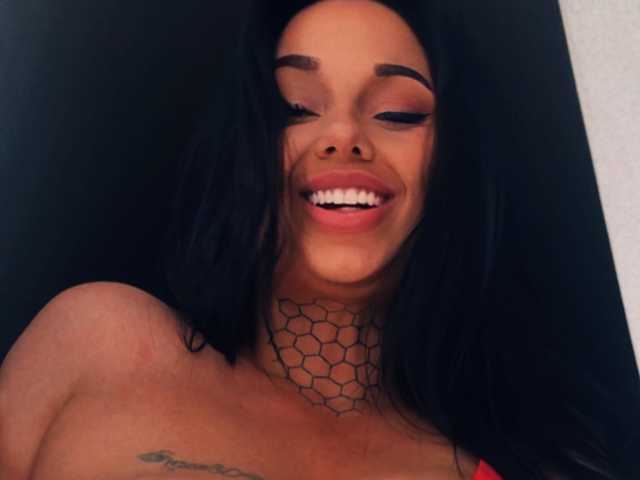 A profil fényképe LilyLilyBG