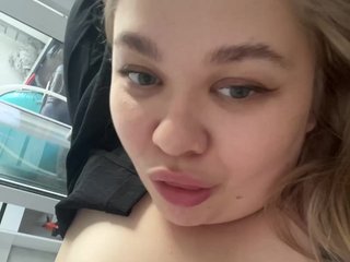 Erotikus videocsevegés lina-7