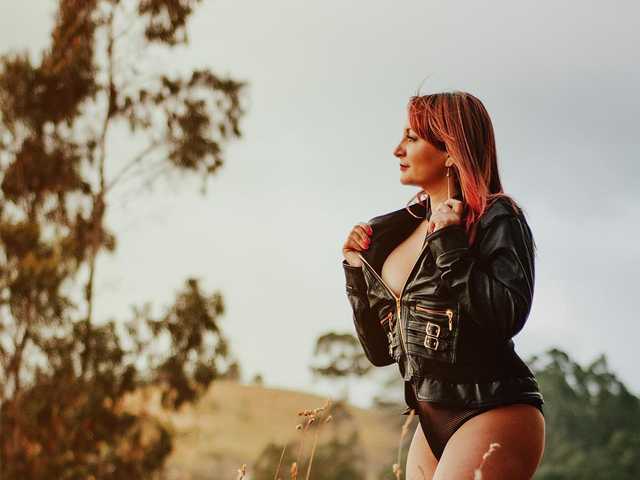 A profil fényképe Lina-Hermosa