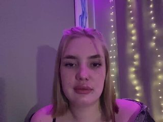 Erotikus videocsevegés Lina561