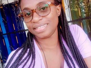 Erotikus videocsevegés Lindsey-cute9