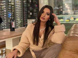 Erotikus videocsevegés LineControl